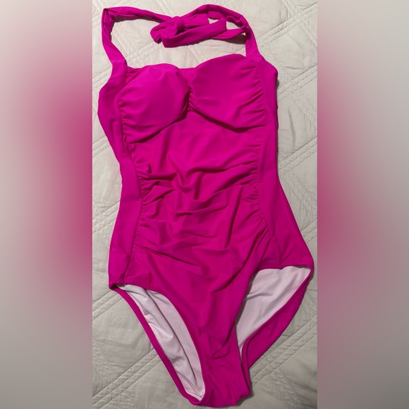 white birch Other - Gorgeous WHITE BIRCH Solid Halter Ruched Swimsuit